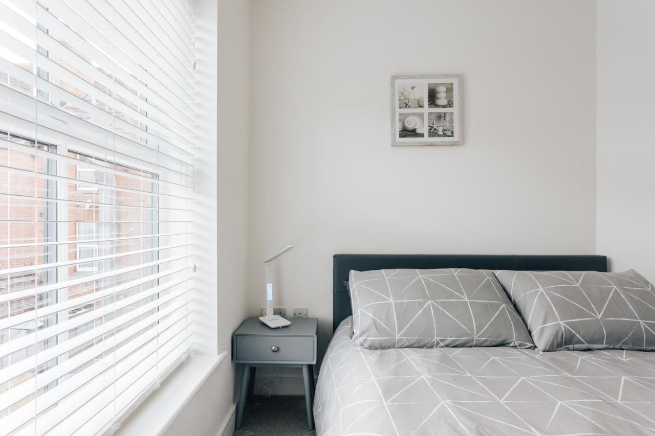 Central 2 Double Bedroom Flat With Parking Bournemouth Buitenkant foto